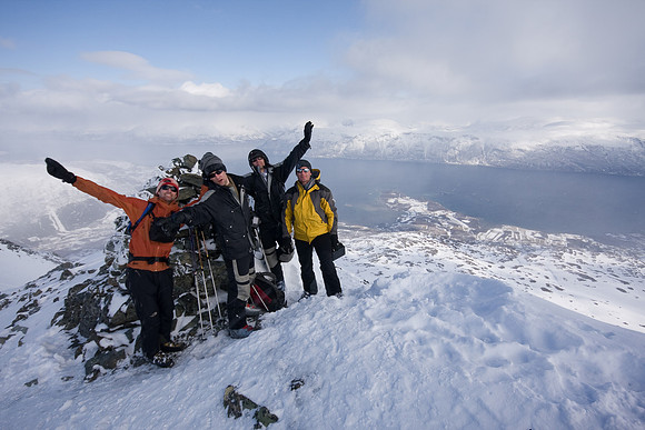 Toute l'équipe au sommet - Lyngseidet - Norway